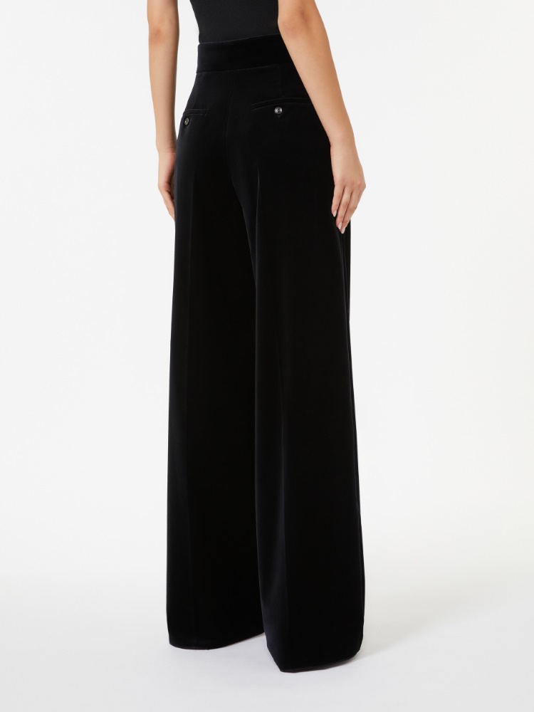  - Max Mara