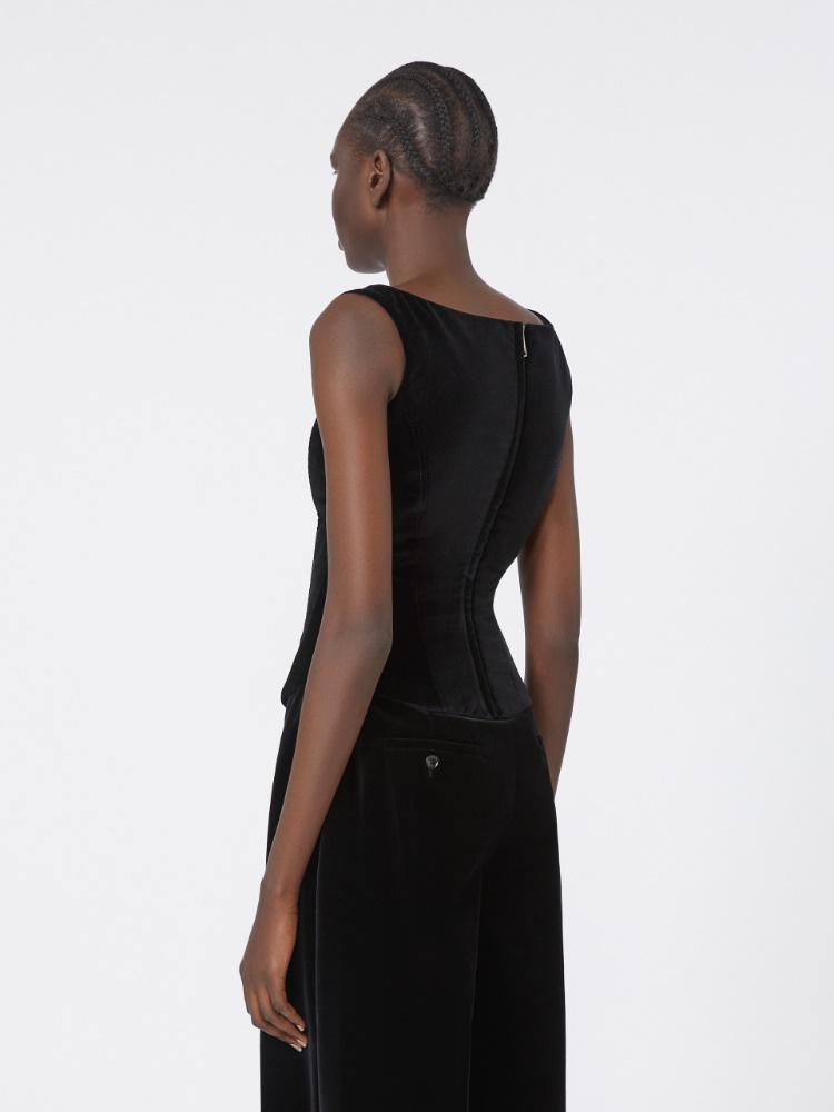 - Max Mara