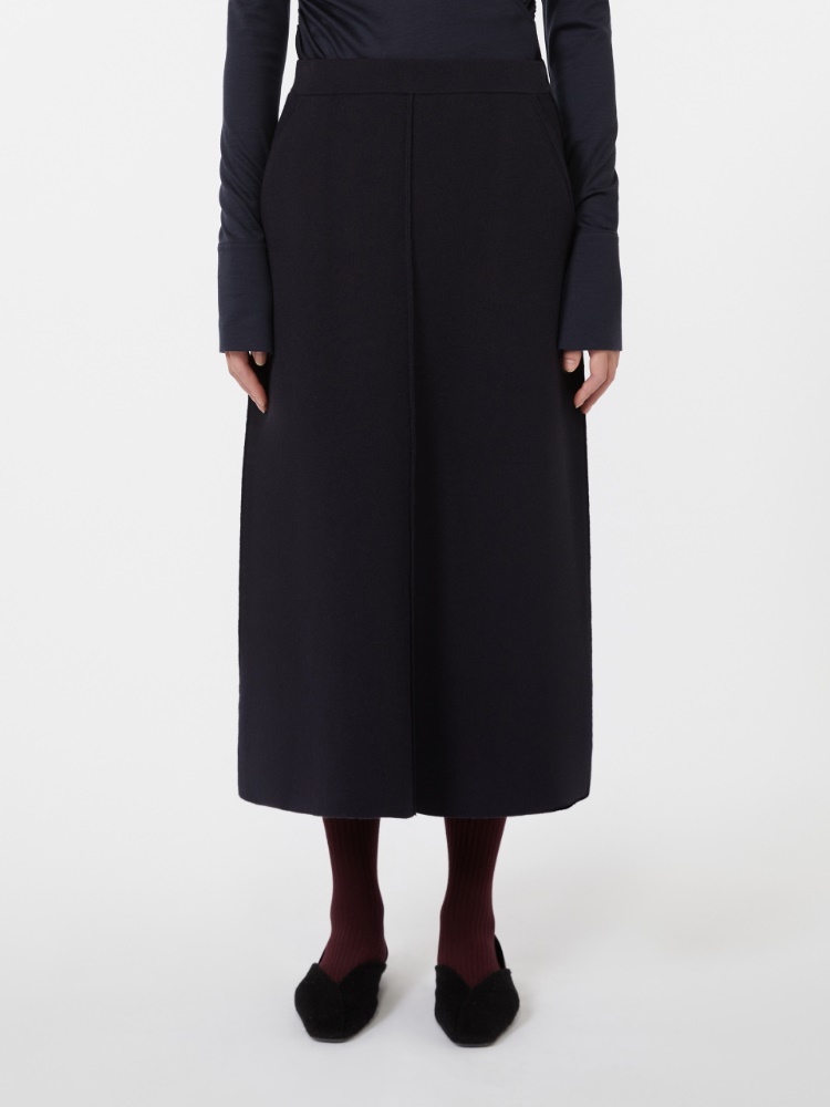  - Max Mara