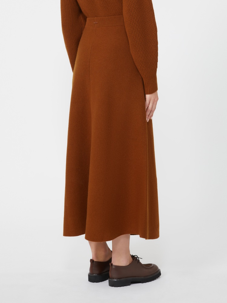 - Max Mara
