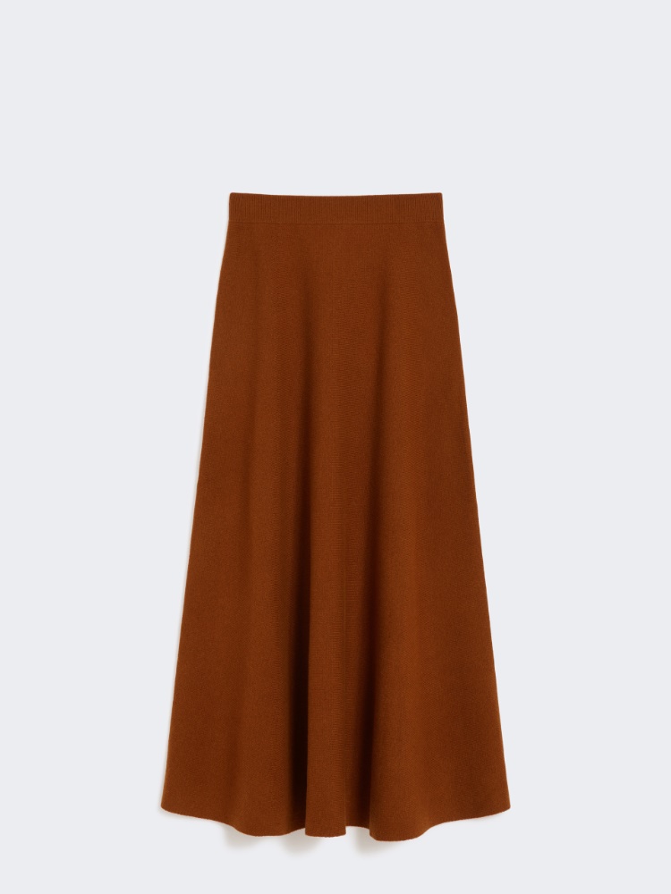 - Max Mara