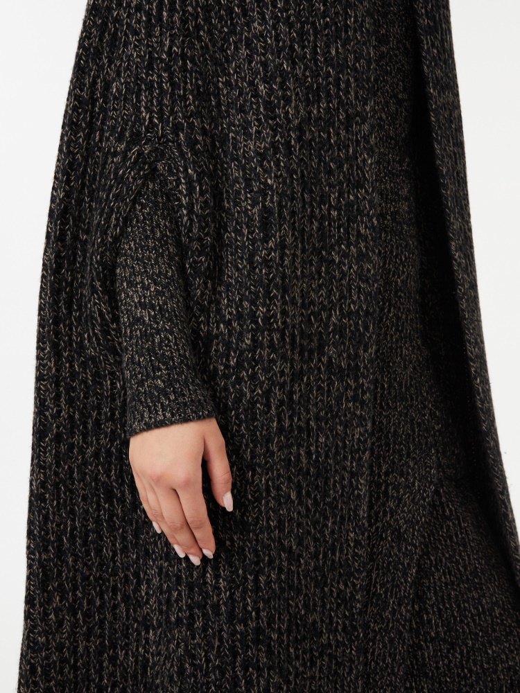  - Max Mara
