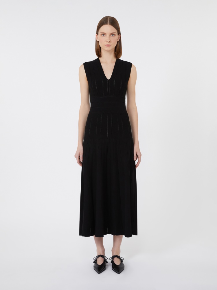  - Max Mara