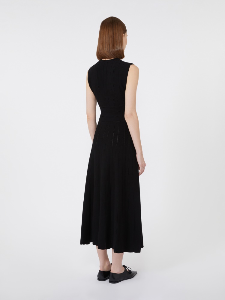  - Max Mara