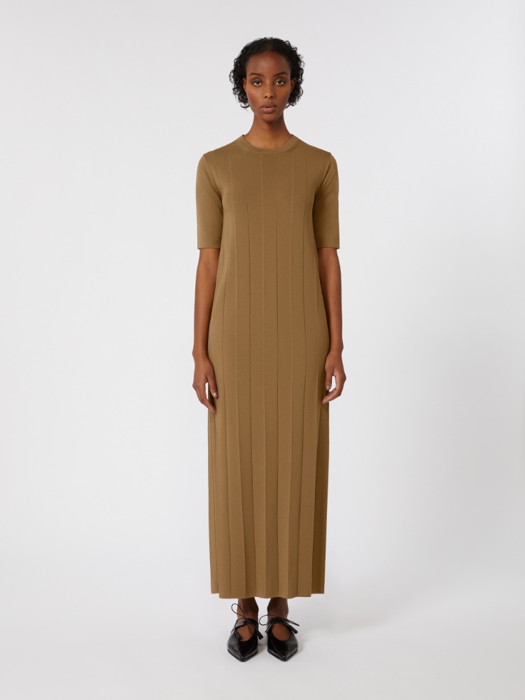  - Max Mara
