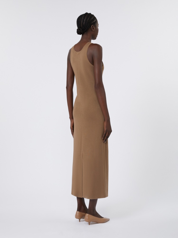 Slim-fit wool dress, hazelnut brown | 
