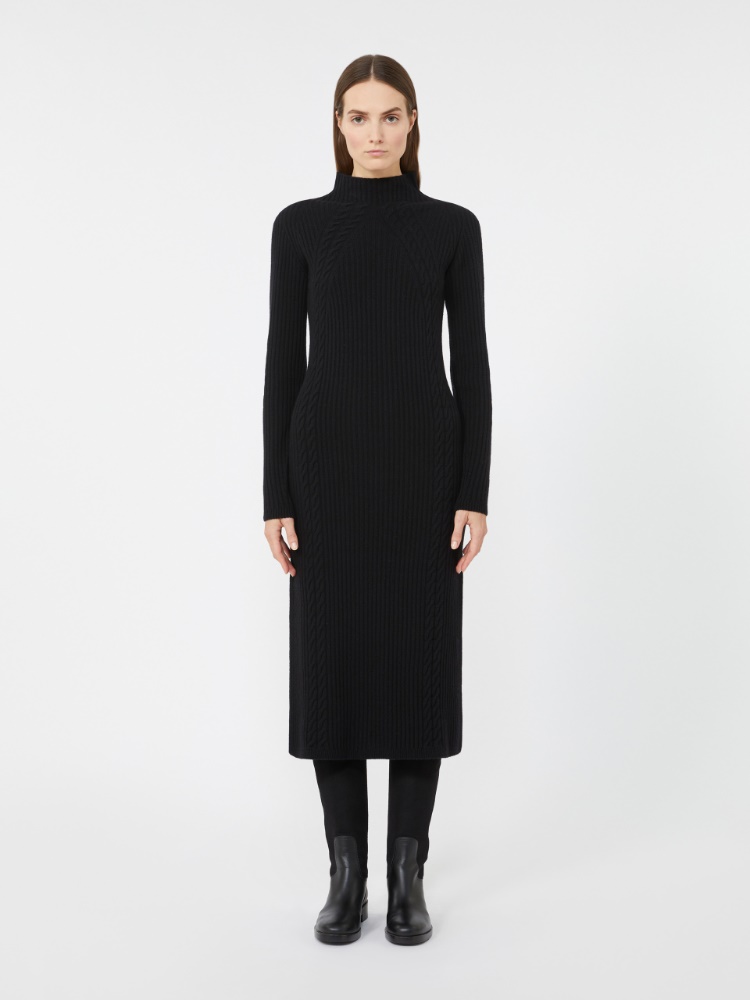  - Max Mara