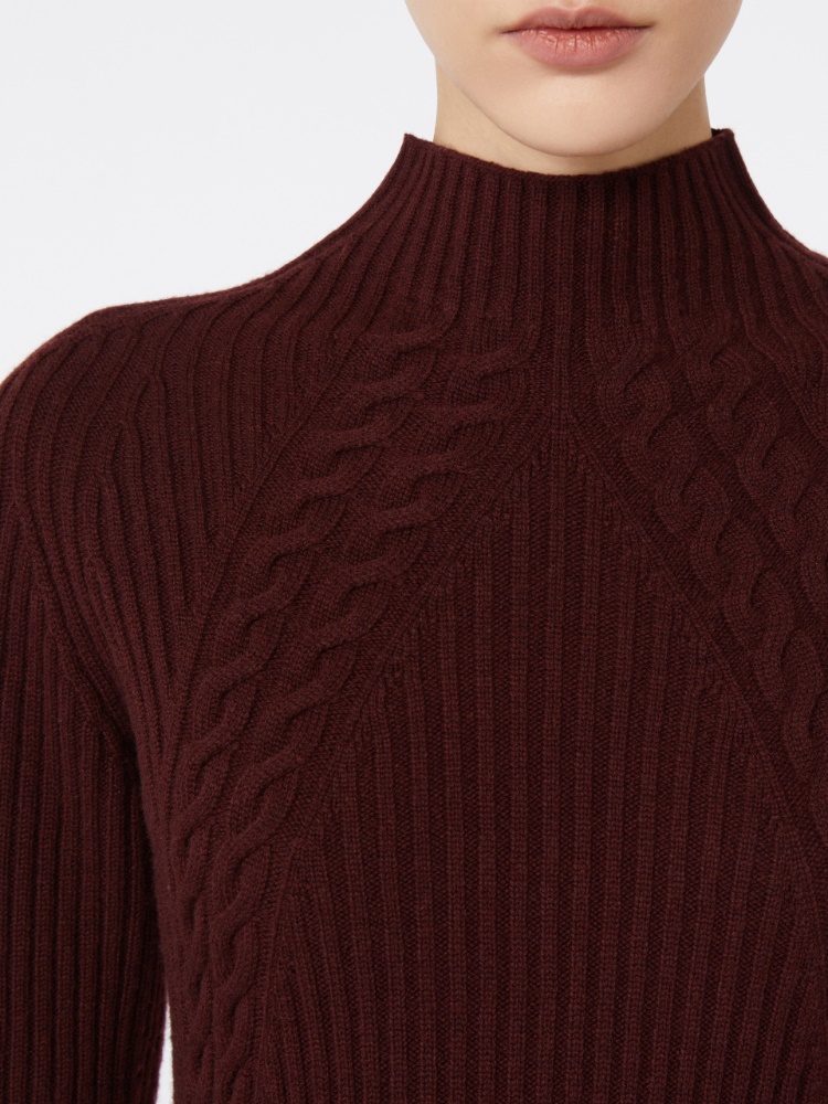  - Max Mara