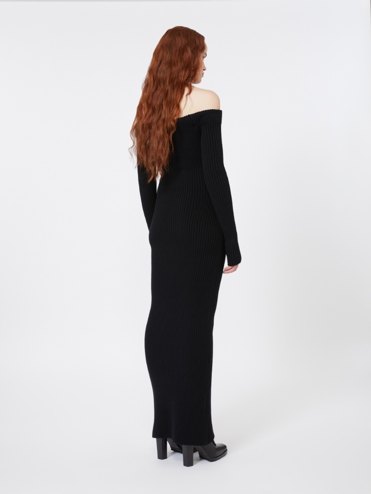  - Max Mara