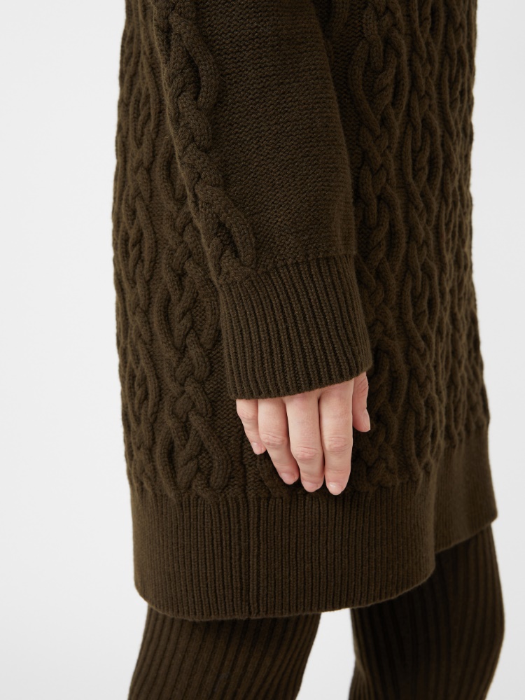 - Max Mara