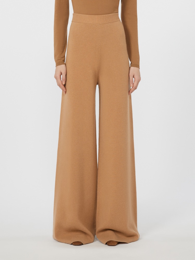  - Max Mara