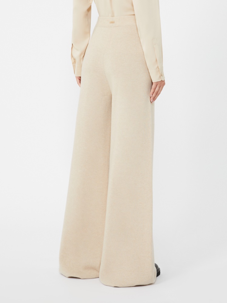  - Max Mara