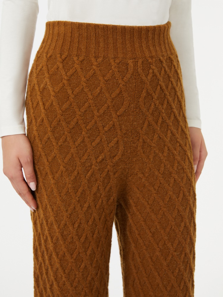  - Max Mara