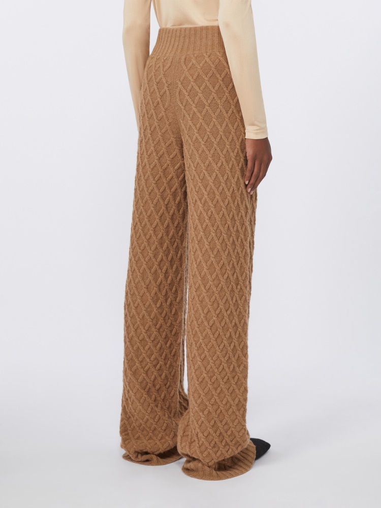  - Max Mara
