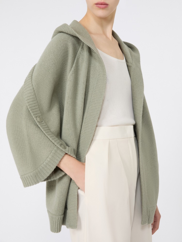 - Max Mara