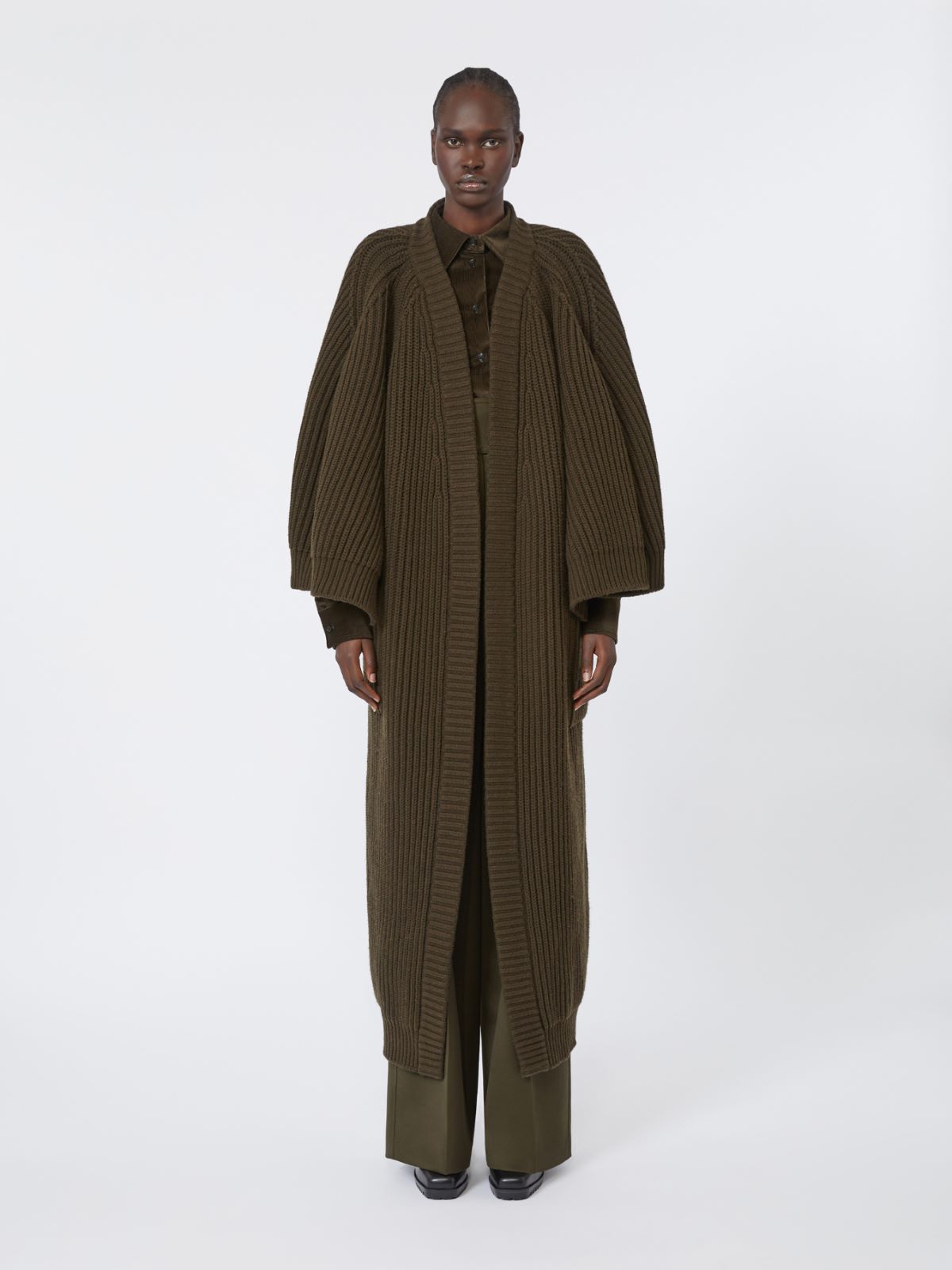 Cardigan forme peignoir en laine et cachemire - VERT MOUSSE - Max Mara - 2