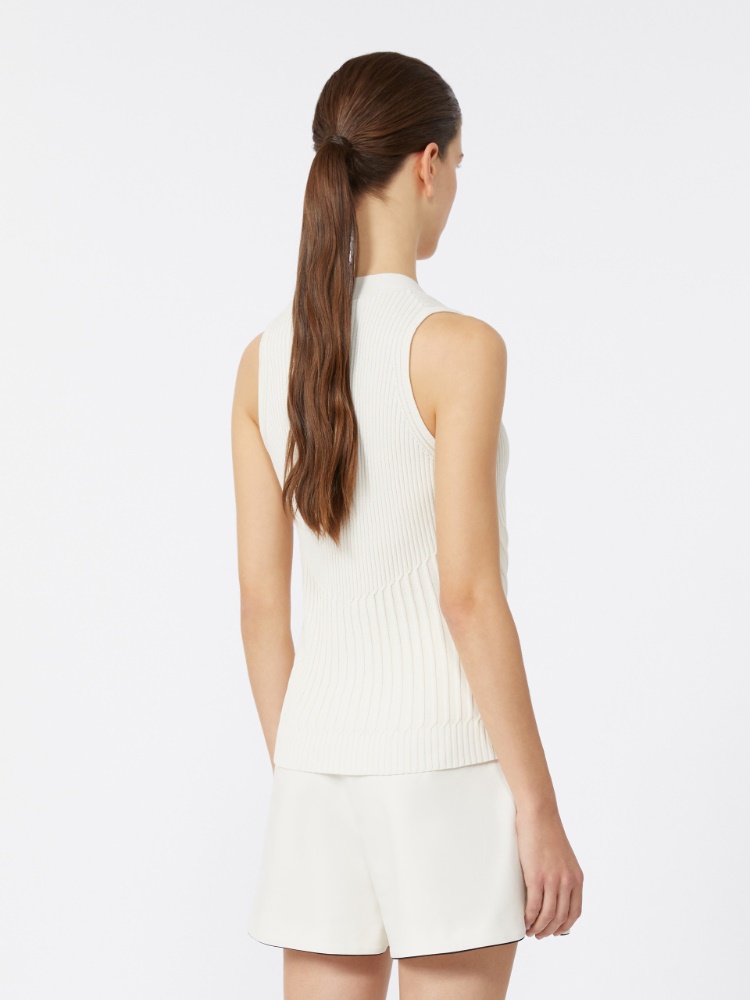 - Max Mara