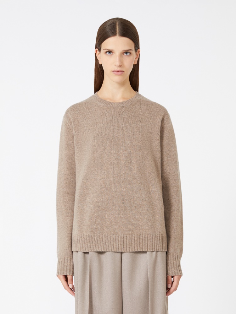  - Max Mara
