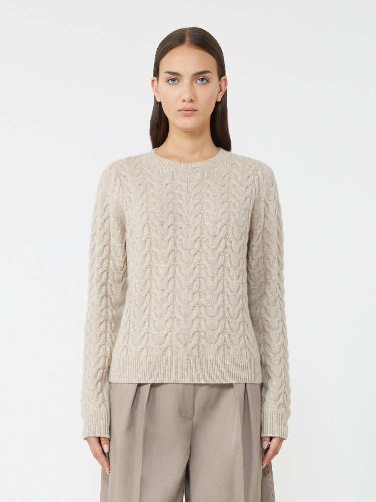  - Max Mara
