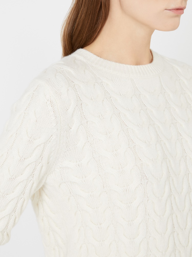  - Max Mara