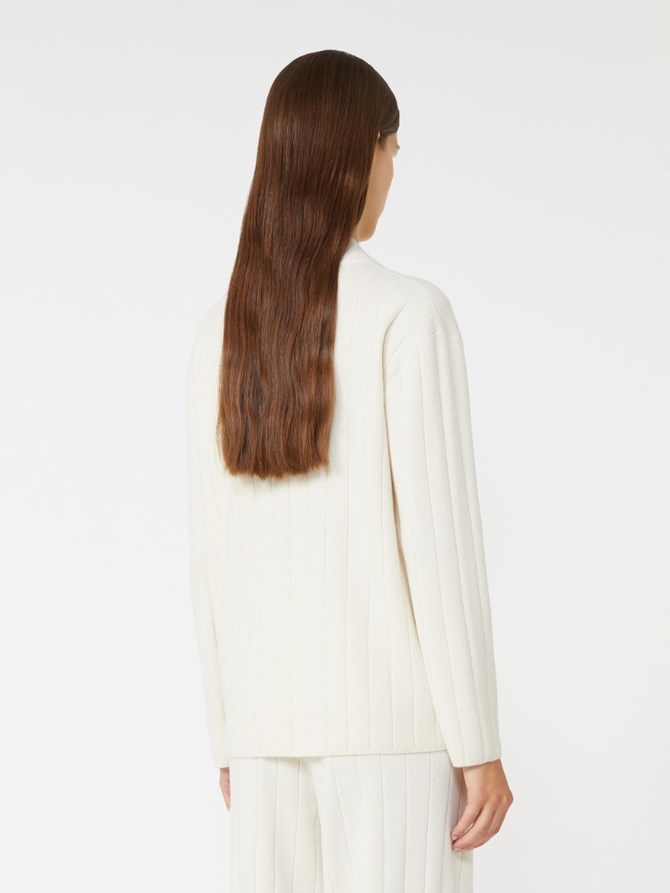  - Max Mara
