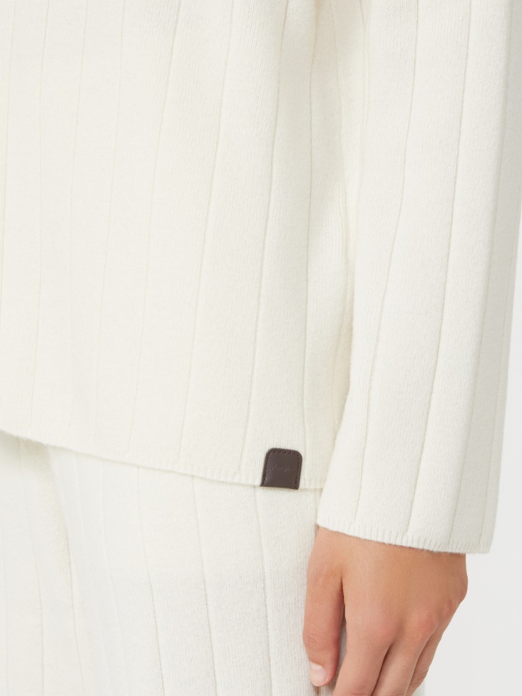  - Max Mara
