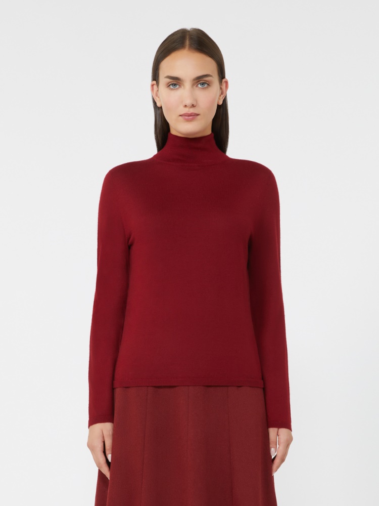 - Max Mara