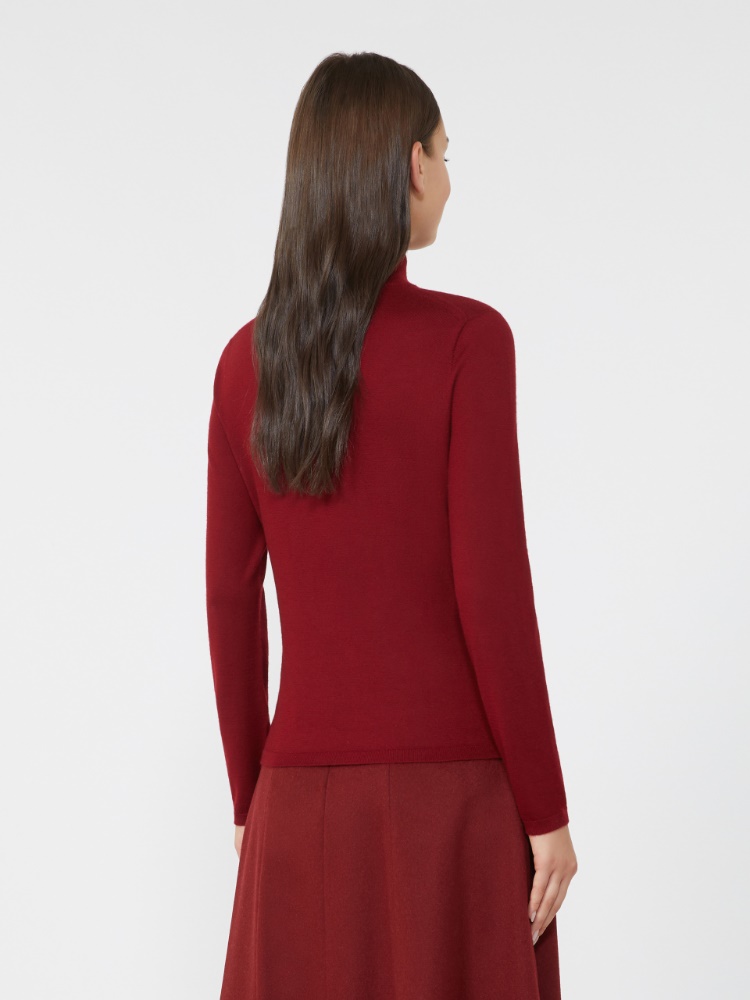  - Max Mara