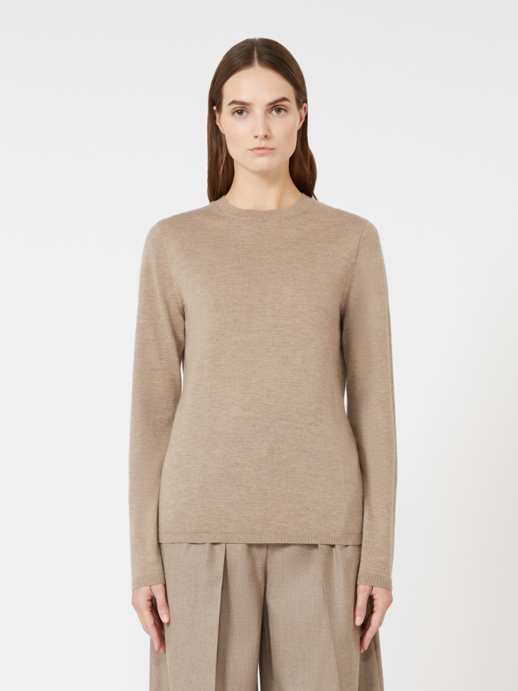  - Max Mara