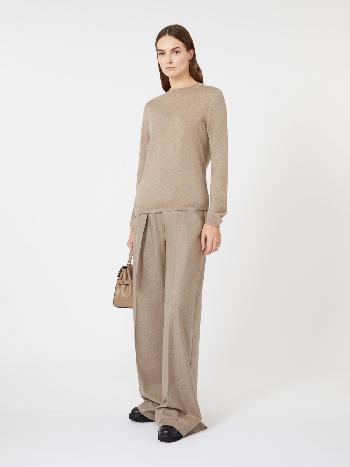 Sweter z lekkiej kaszmirowej przędzy + BEŻOWY - Max Mara