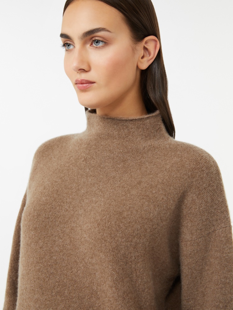 - Max Mara