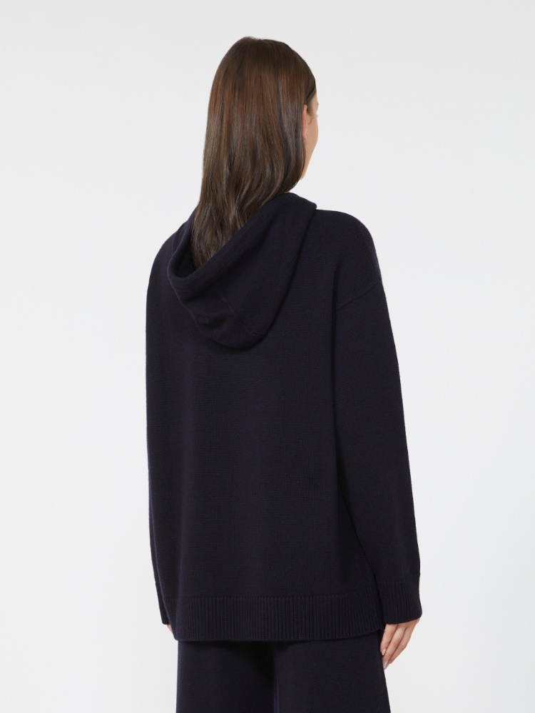  - Max Mara