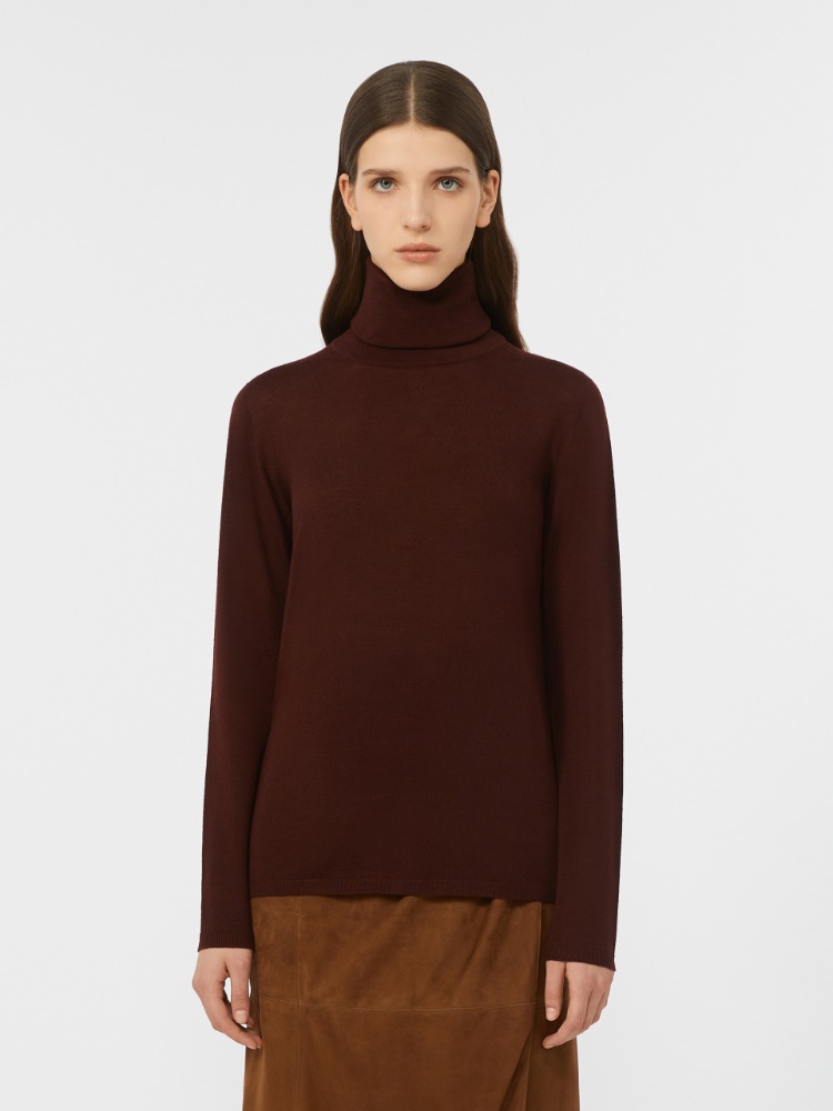  - Max Mara