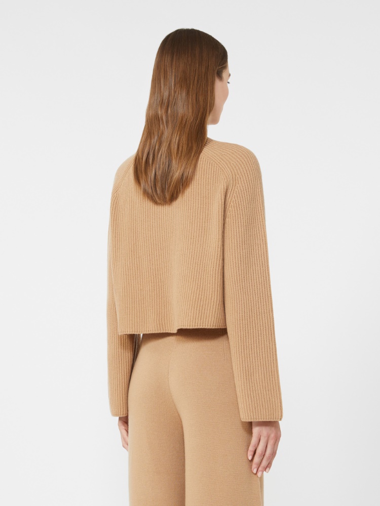 - Max Mara