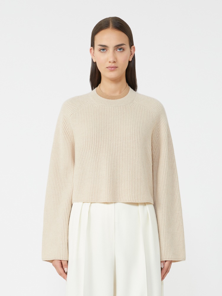  - Max Mara