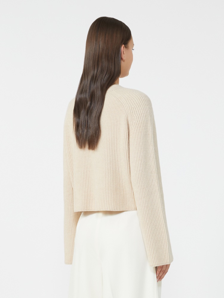  - Max Mara