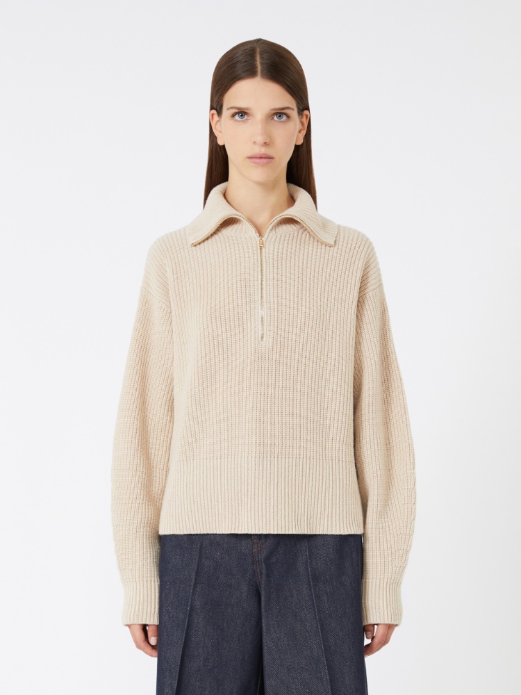  - Max Mara