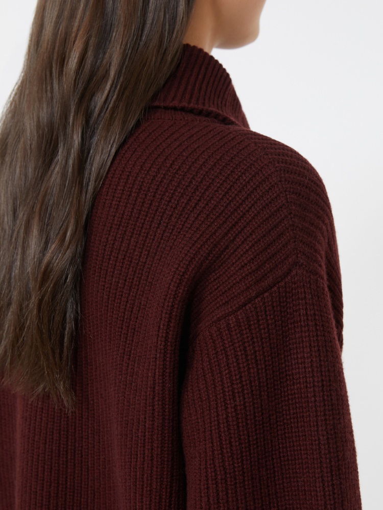  - Max Mara
