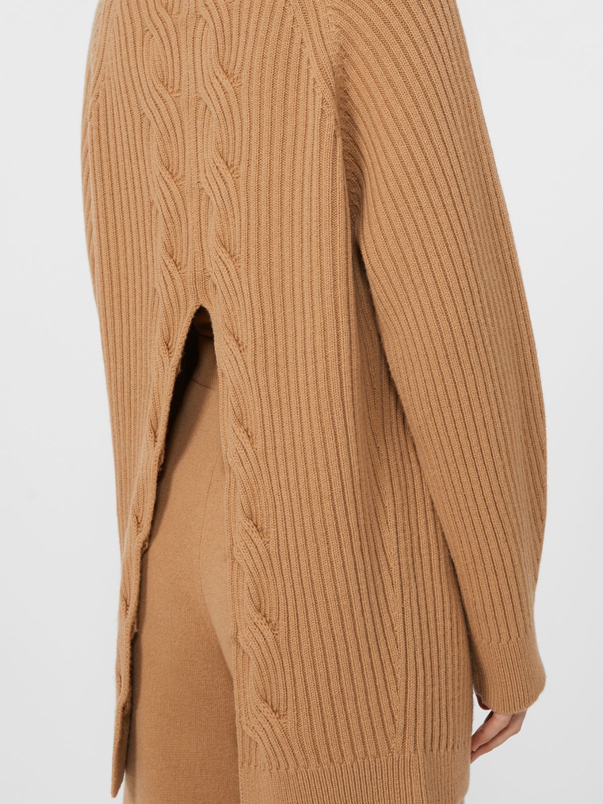 Pullover aus Wolle und Kaschmir mit Zopfmuster - KAMEL - Max Mara - 5