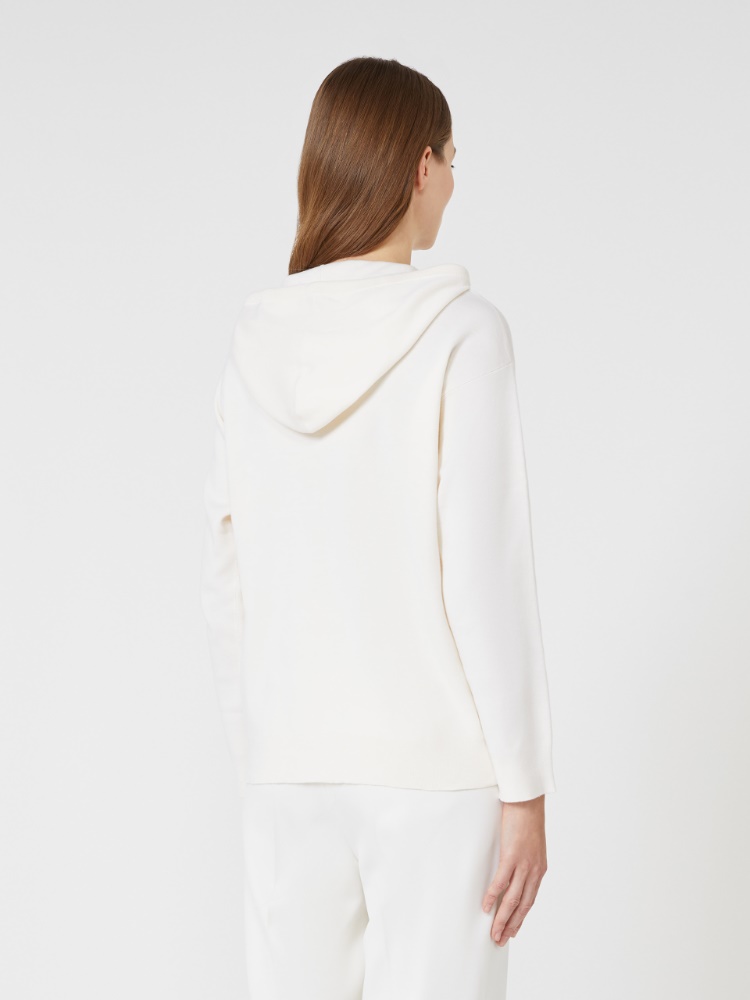  - Max Mara