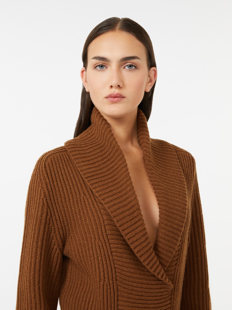  - Max Mara