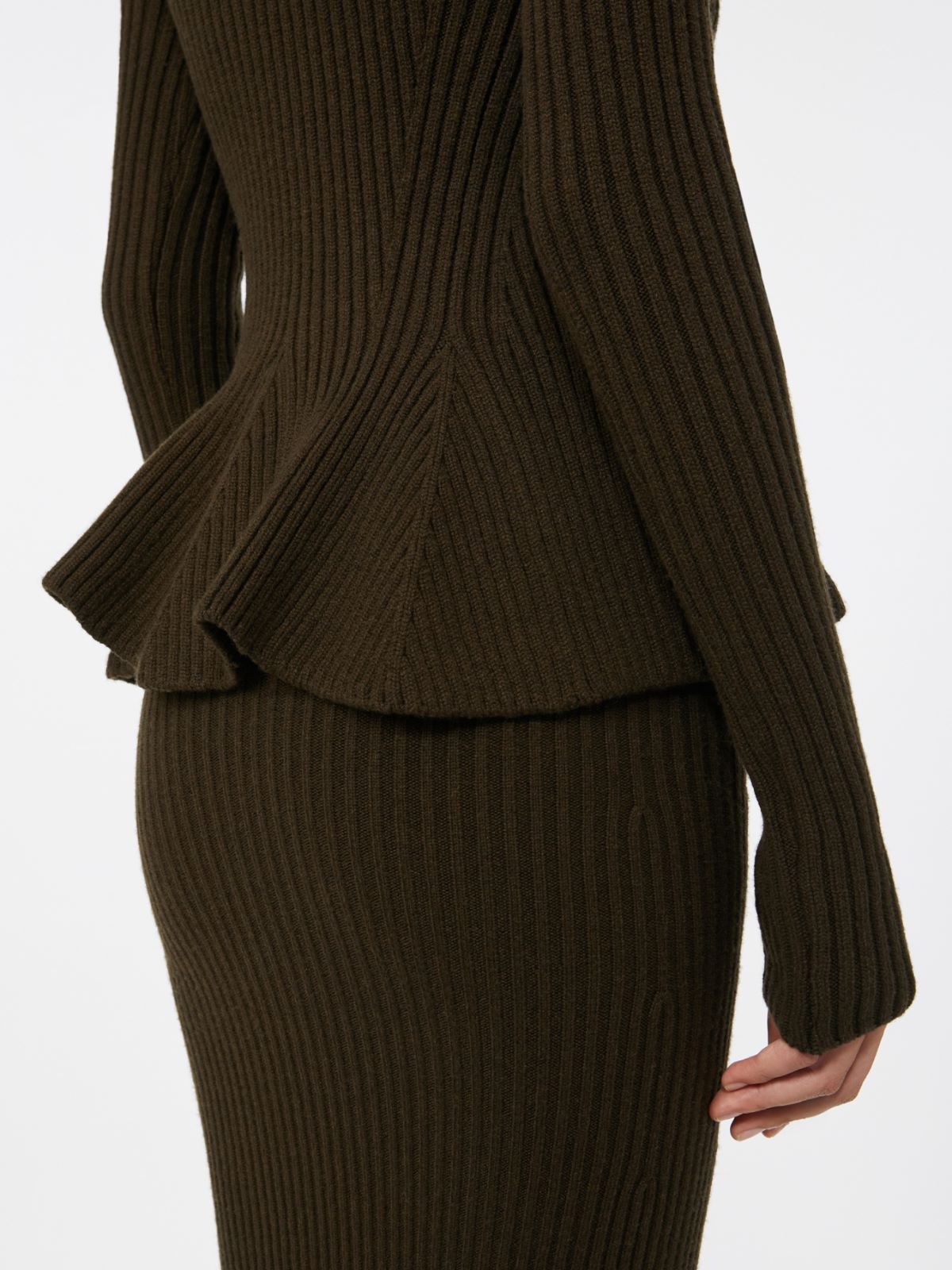 Robe péplum en laine et cachemire - VERT MOUSSE - Max Mara - 4