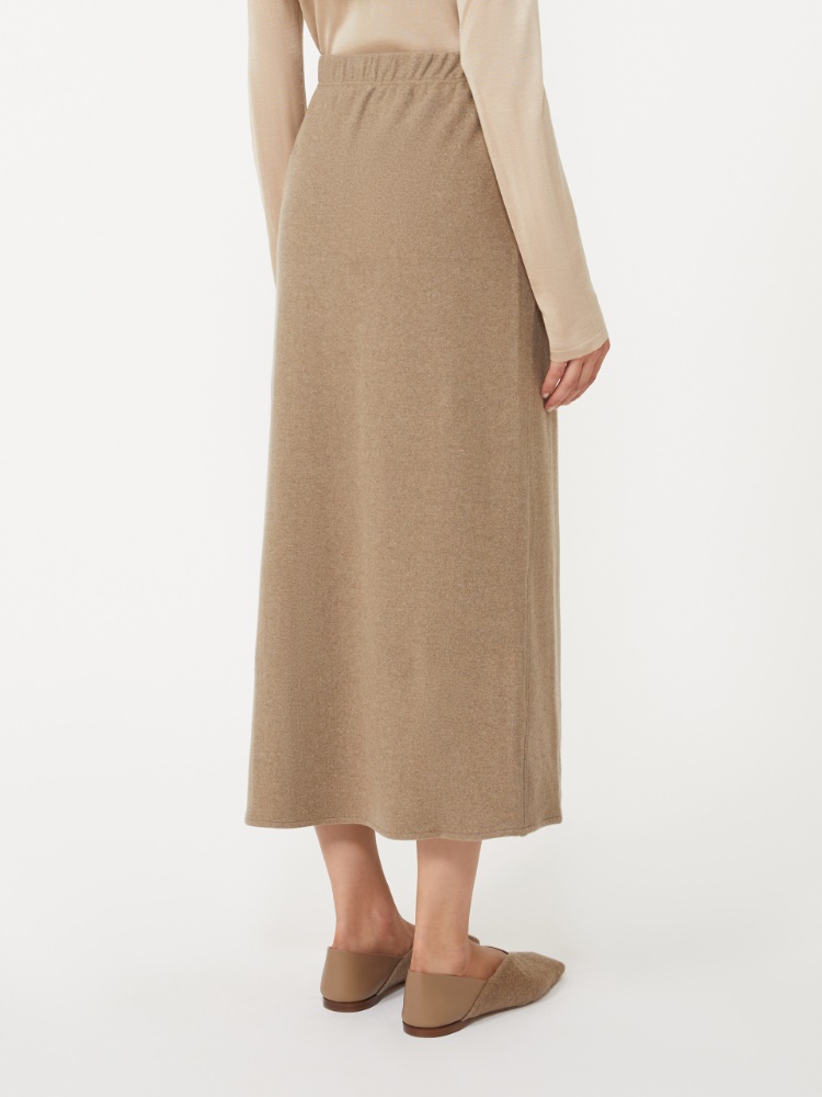  - Max Mara