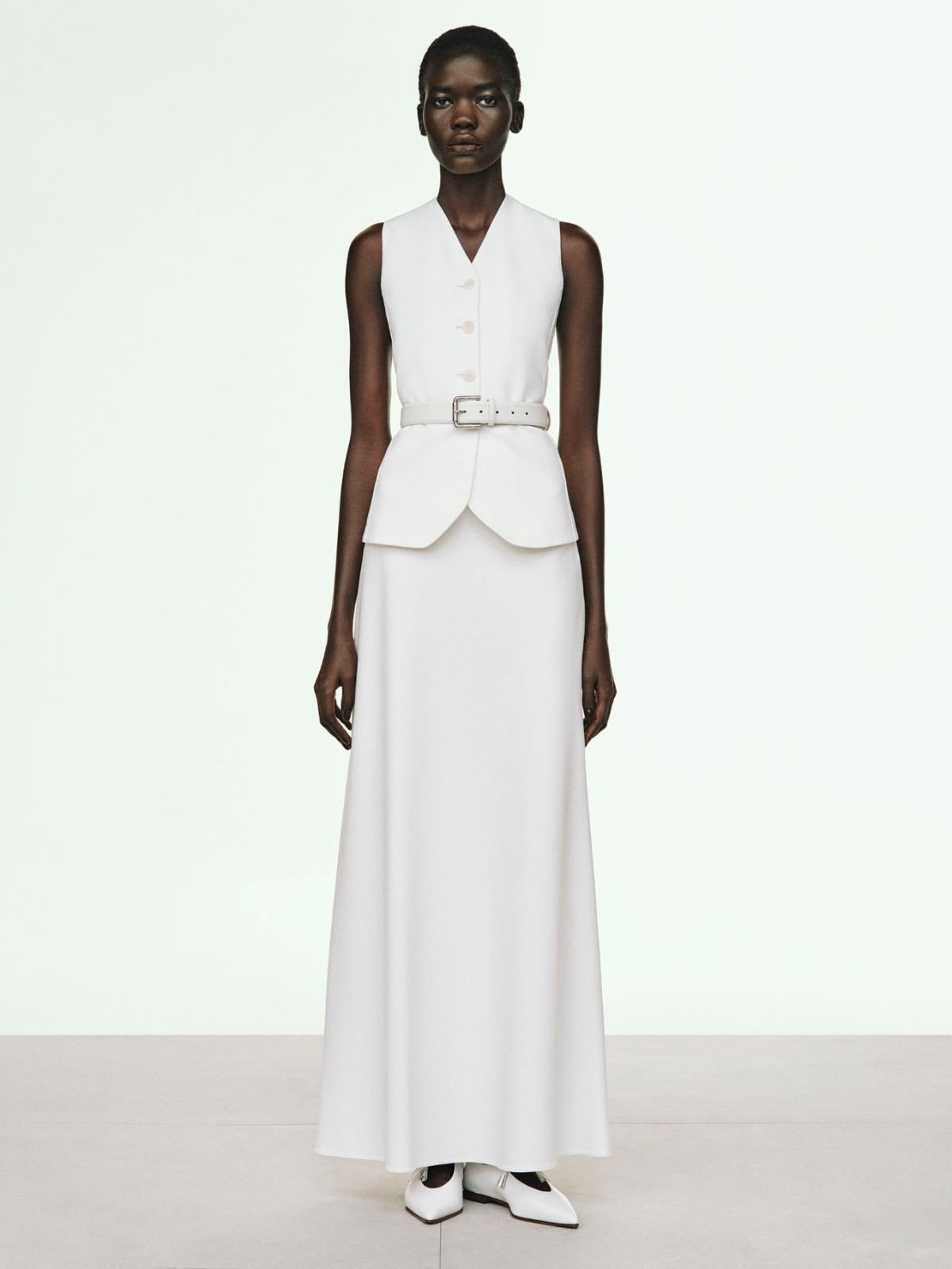 ◆MAX MARA AW24 最新作◆Greengo 中綿 ベスト/White◆ ◇MAX MARA AW24 最新作◇Greengo 中綿 ベスト/White◇ (Max