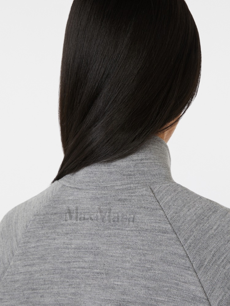  - Max Mara