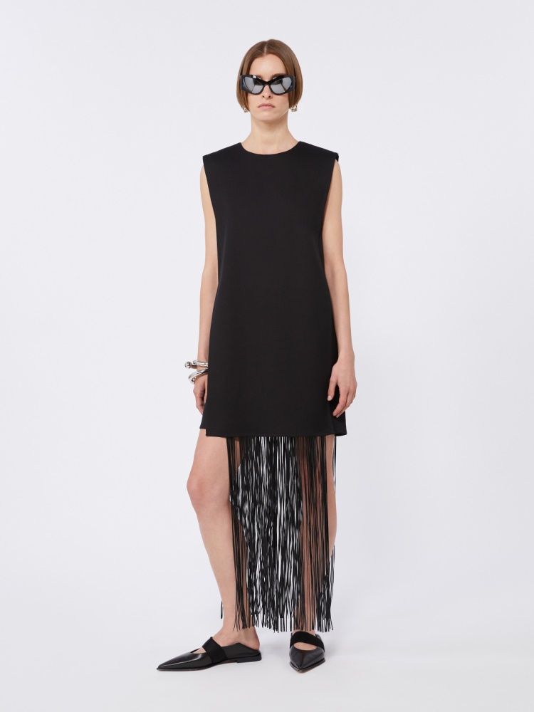 SPORT MAX Max Mara ムートン ショートジャケット 本革 ラム SPORT MAX Max Mara ムートン ショートジャケット 本革 ラム