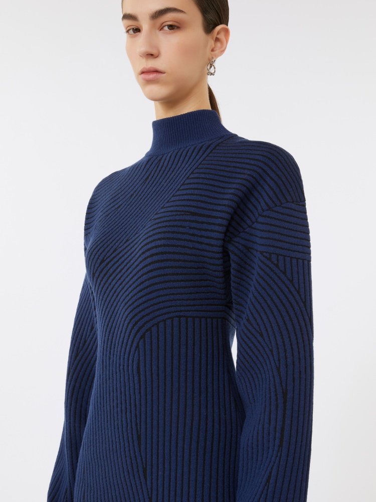  - Max Mara