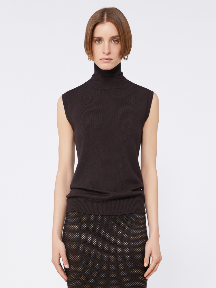  - Max Mara