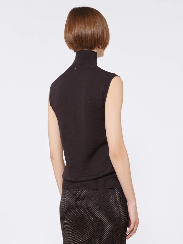  - Max Mara