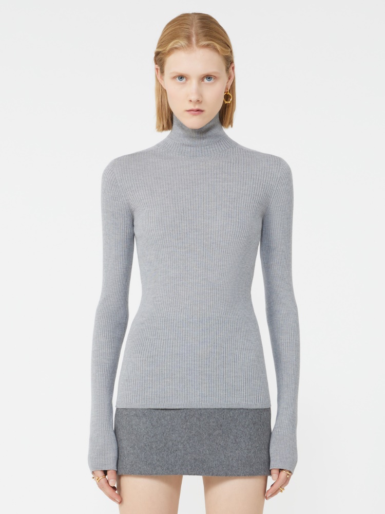 - Maxmara